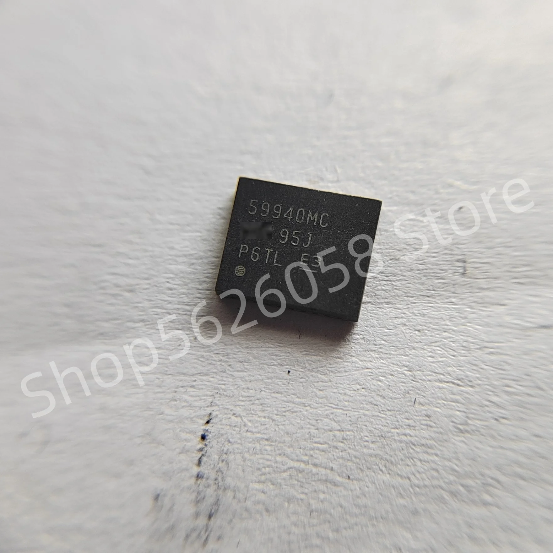 5PCS/LOT CSD59940Q5MC 59940MC QFN Genuine Power Management IC, In Stock, Free Shipping
5PCS/LOT CSD59940Q5MC 59940MC QFN Genuine Power Management IC, In Stock, Free Shipping
