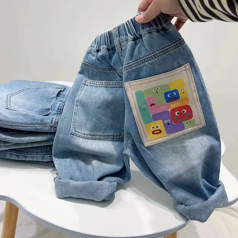 1-7Y Children's Jeans Spring and Autumn Cartoon Boys and Girls Comfortable Soft Cotton Jeans Casual Pants Children's Baby Pants
1-7Y Children's Jeans Spring and Autumn Cartoon Boys and Girls Comfortable Soft Cotton Jeans Casual Pants Children's Baby Pants