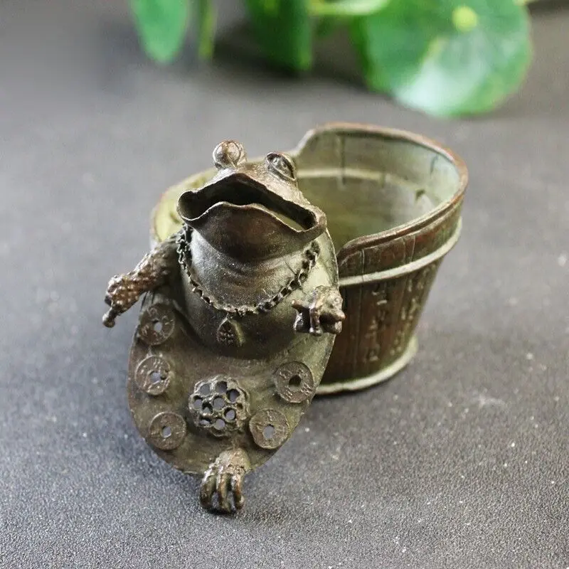 Bathing Frog Pure Copper Toad Bathtub Incense Burner Figurine Ornament Craft
Bathing Frog Pure Copper Toad Bathtub Incense Burner Figurine Ornament Craft