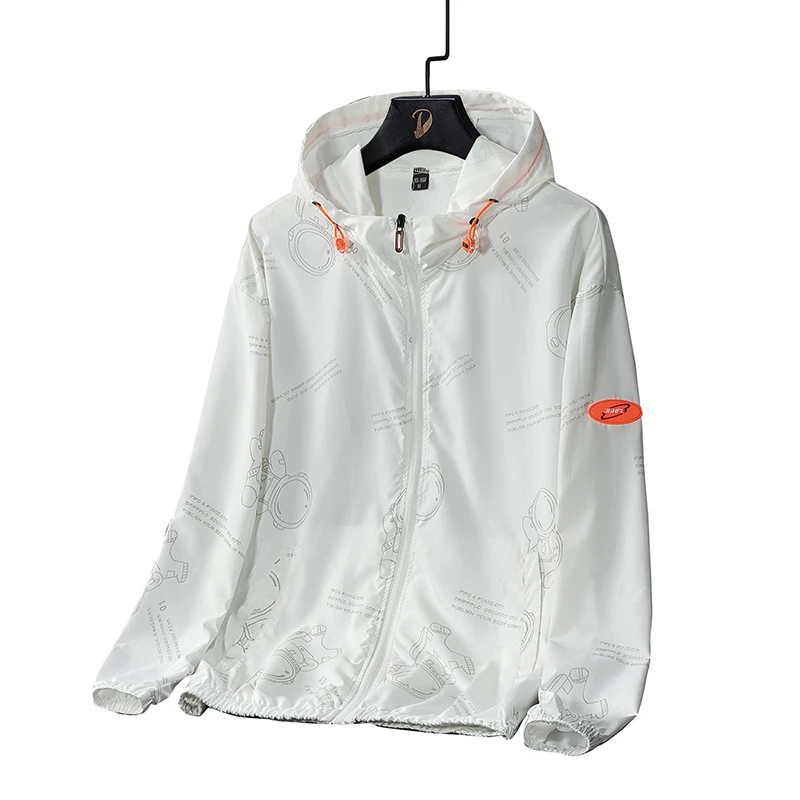 New Men's Summer Sun Protection Hooded Jacket Ultra-Light Thin Skin-Friendly Breathable UV Proof Fishing Ice Silk Sunscreen Coat
New Men's Summer Sun Protection Hooded Jacket Ultra-Light Thin Skin-Friendly Breathable UV Proof Fishing Ice Silk Sunscreen Coat