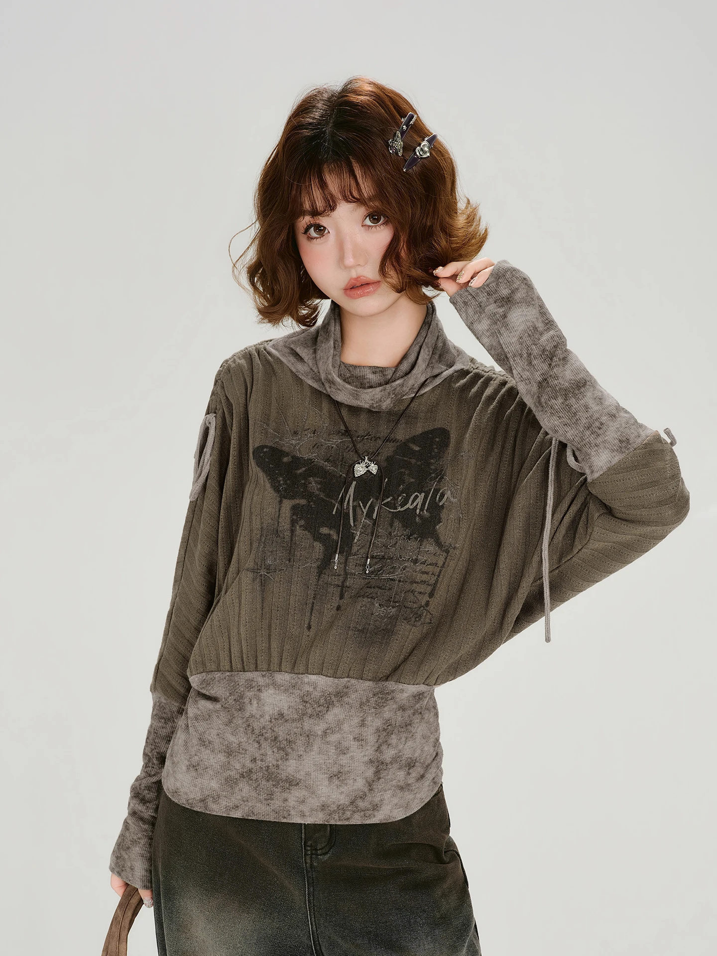 Girly American Retro Splicing Design Long Sve T-irt Women's Spring New Loose Waist Inward Top Casual Sle Loose Fit
Girly American Retro Splicing Design Long Sve T-irt Women's Spring New Loose Waist Inward Top Casual Sle Loose Fit