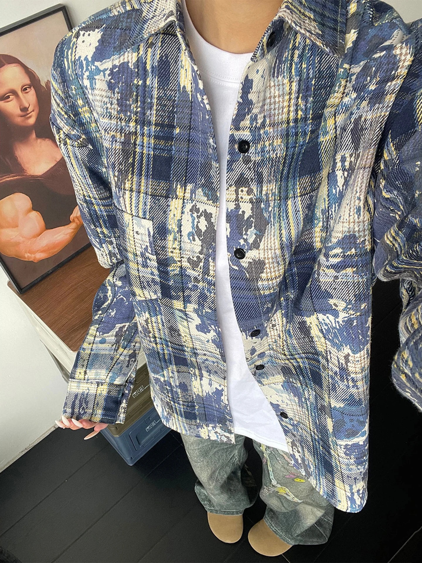 Blue Tie Dye Plaid Men's Long Sve irt Vintage American Sle Fall Outerwear Cleanfit Loose Fit Breathable Casual irt
Blue Tie Dye Plaid Men's Long Sve irt Vintage American Sle Fall Outerwear Cleanfit Loose Fit Breathable Casual irt