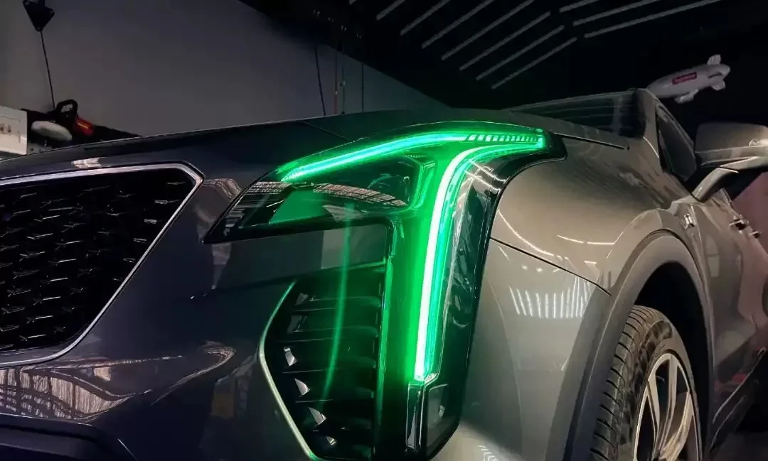 LED DRL Daytime Running Light Front light Headlight Headlamp for Cadillac XT4 Turn signal
LED DRL Daytime Running Light Front light Headlight Headlamp for Cadillac XT4 Turn signal