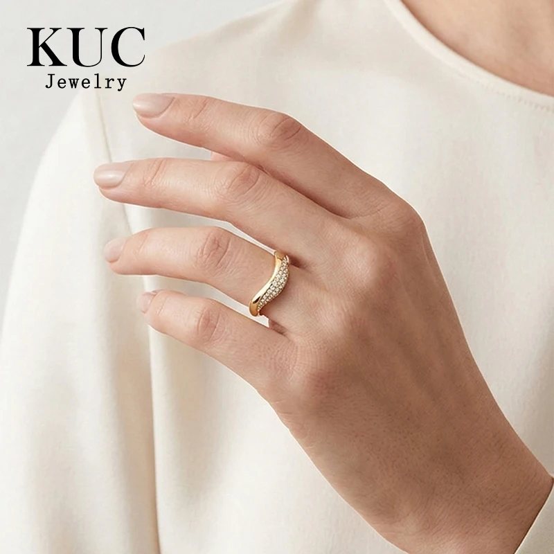 Original Certificate Dôme Figure Diamond Dipped Ring Elegant Designer Fine Jewelry Women 925 Sterling Silver Stylish Wavy Rings
Original Certificate Dôme Figure Diamond Dipped Ring Elegant Designer Fine Jewelry Women 925 Sterling Silver Stylish Wavy Rings