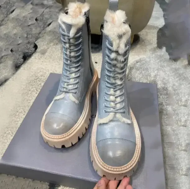 Winter Hot Woman Blue Beige Retro Round Toe Lace Up Short Boots Chunky Heels Increased Real Leather Warming Snow Boots
Winter Hot Woman Blue Beige Retro Round Toe Lace Up Short Boots Chunky Heels Increased Real Leather Warming Snow Boots