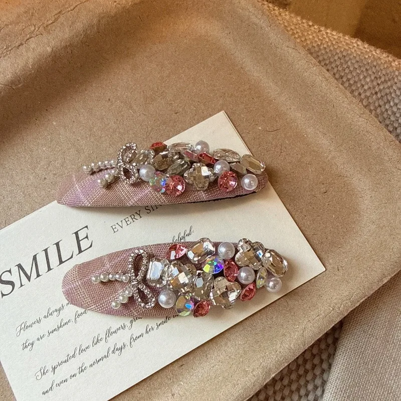7cm Korean Luxury Crystal Pearl Duckbill Hair Clip Sweet Bow Rhinestone Side Barrette for Women Hair Accessories
7cm Korean Luxury Crystal Pearl Duckbill Hair Clip Sweet Bow Rhinestone Side Barrette for Women Hair Accessories