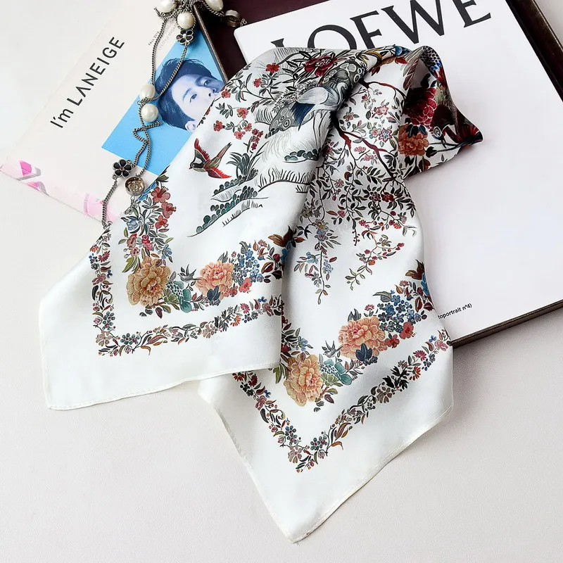 12MM Silk Hair Scarf Women Luxury Summer Small Shawl Square Neck Bandanas Bag Hand Accessories Women Foulard Femme 65cm
12MM Silk Hair Scarf Women Luxury Summer Small Shawl Square Neck Bandanas Bag Hand Accessories Women Foulard Femme 65cm