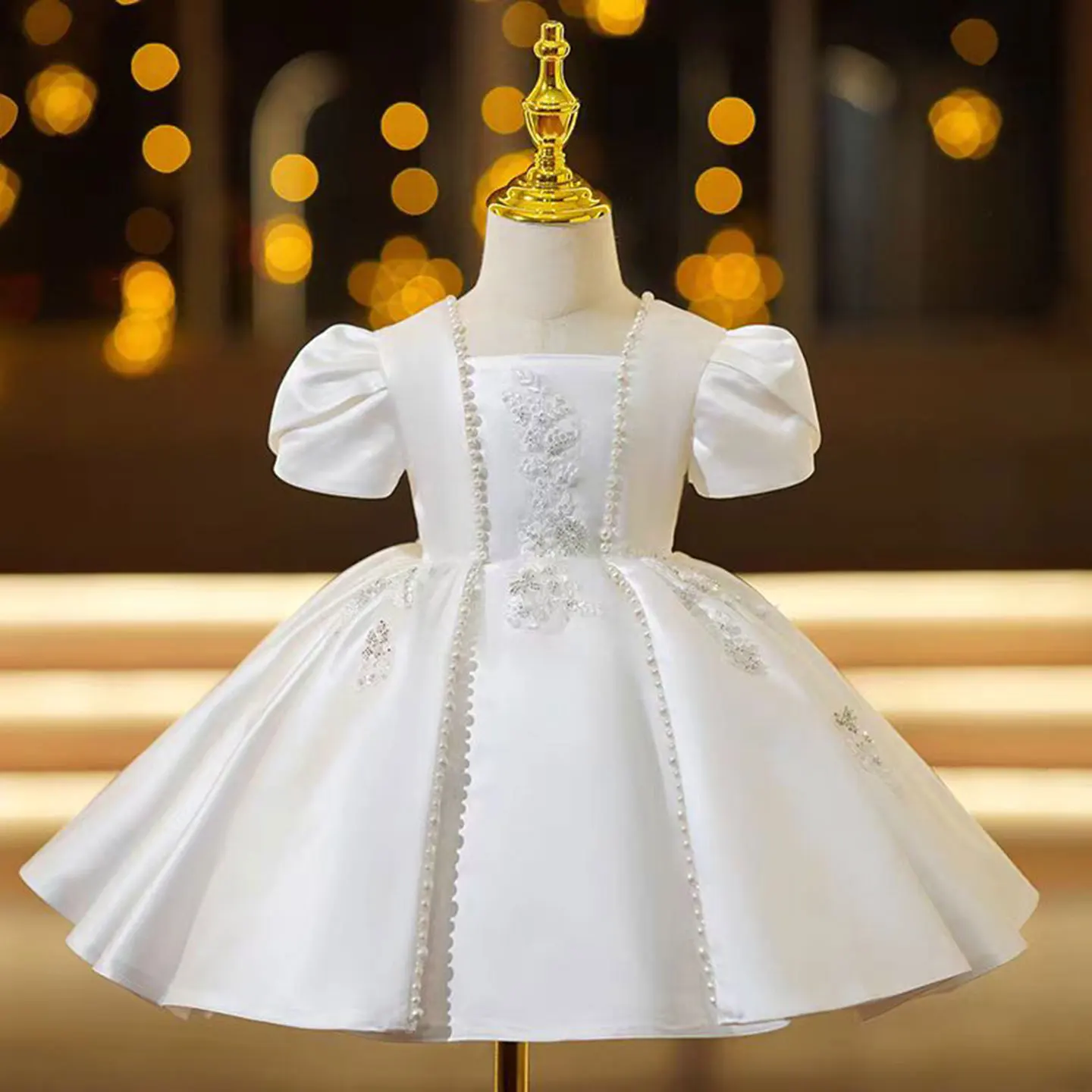 Dreamy Vow Gorgeous White Girl Dress Satin Embroidered Eid al-Fitr Wedding Birthday Holiday Party First Communion Ball Gown J790
Dreamy Vow Gorgeous White Girl Dress Satin Embroidered Eid al-Fitr Wedding Birthday Holiday Party First Communion Ball Gown J790
