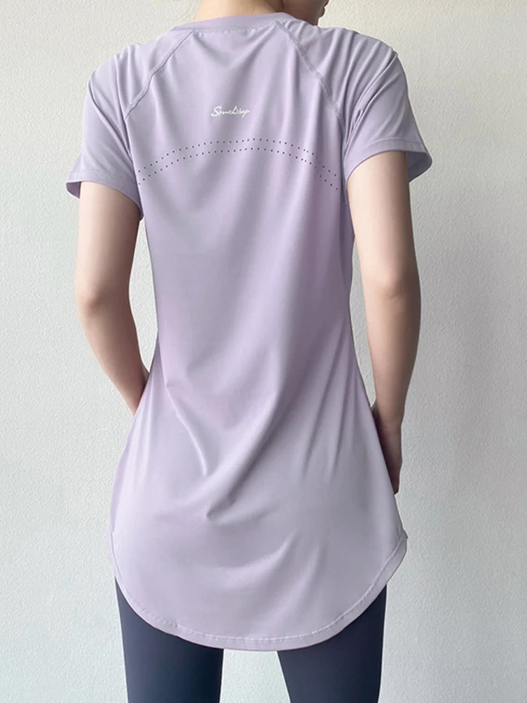 Новая женская футболка-миди с коротким рукавом, быстросохнущая, дышащая, тонкая, летняя, спортивная, свободного кроя, в корейском стиле, прикрывающая ягодицы
Новая женская футболка-миди с коротким рукавом, быстросохнущая, дышащая, тонкая, летняя, спортивная, свободного кроя, в корейском стиле, прикрывающая ягодицы