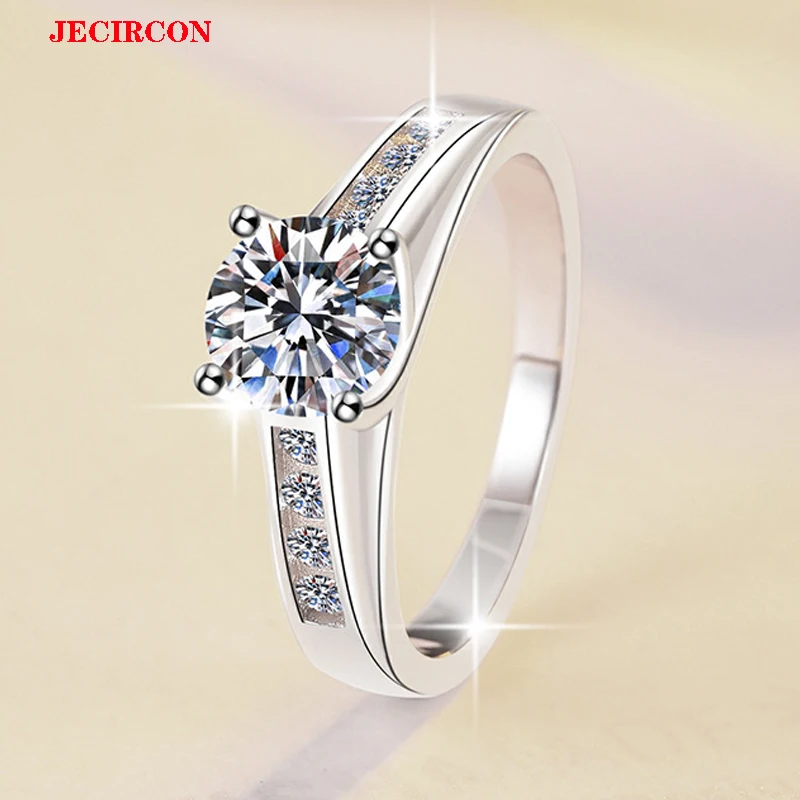 Обручальное кольцо с муассанитом JECIRCON 1CT, стерлинговое серебро S925, вневременной дизайн, альтернатива с сверкающим бриллиантом, идеально подходит для предложения
Обручальное кольцо с муассанитом JECIRCON 1CT, стерлинговое серебро S925, вневременной дизайн, альтернатива с сверкающим бриллиантом, идеально подходит для предложения