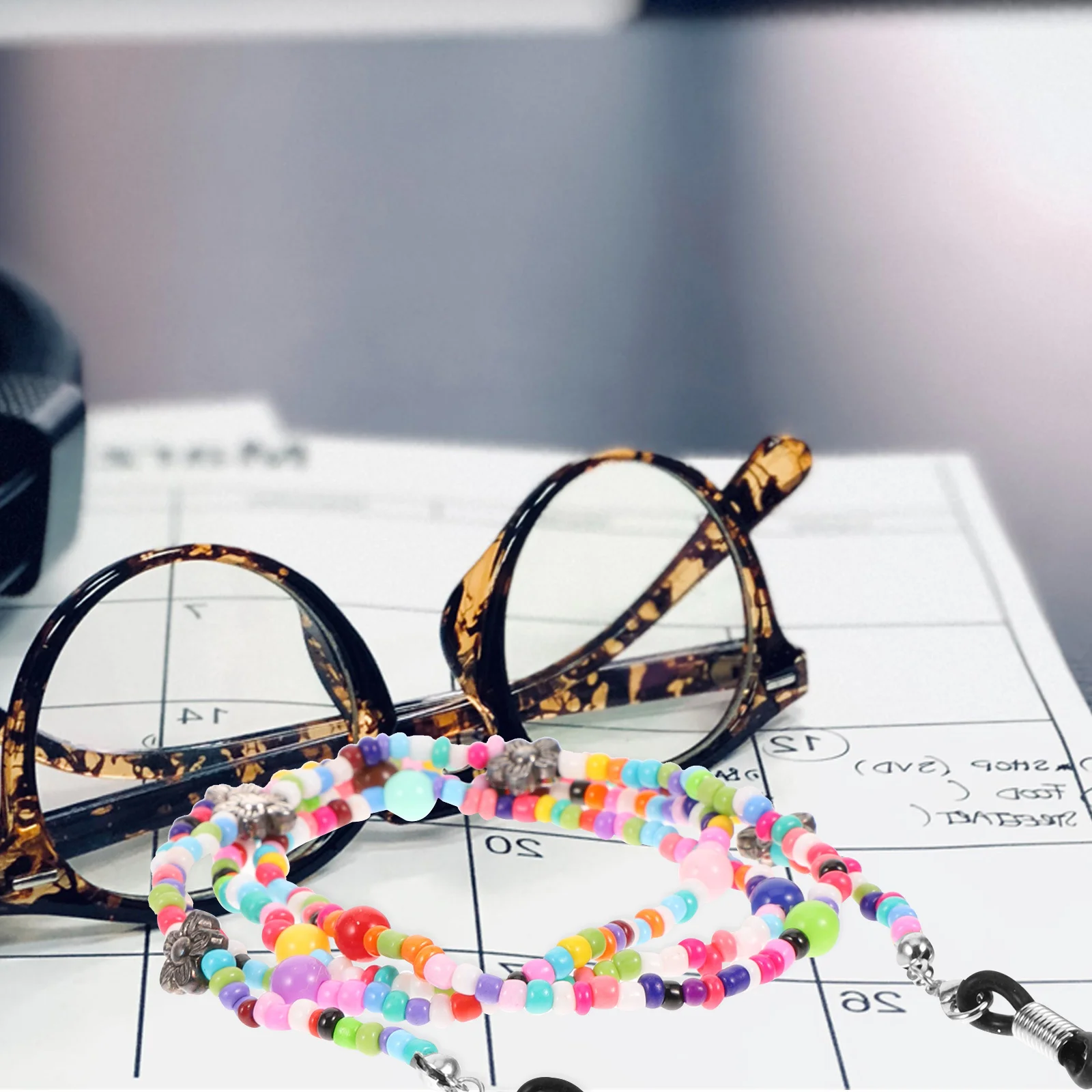 Colorful Beaded Glasses Chain Neck Strap Adjustable Rubber Ends Fashion Eyewear Retainer for Women Sunglasses Strap 
Colorful Beaded Glasses Chain Neck Strap Adjustable Rubber Ends Fashion Eyewear Retainer for Women Sunglasses Strap