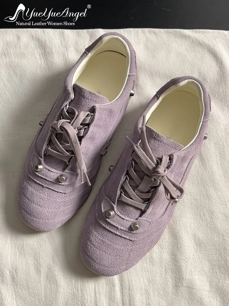 Women Genuine Leather Casual Shoes Lace Up Round Toe Rivets Comfortable Sneakers High Street Female Vintage Walking Flat Shoes
Women Genuine Leather Casual Shoes Lace Up Round Toe Rivets Comfortable Sneakers High Street Female Vintage Walking Flat Shoes