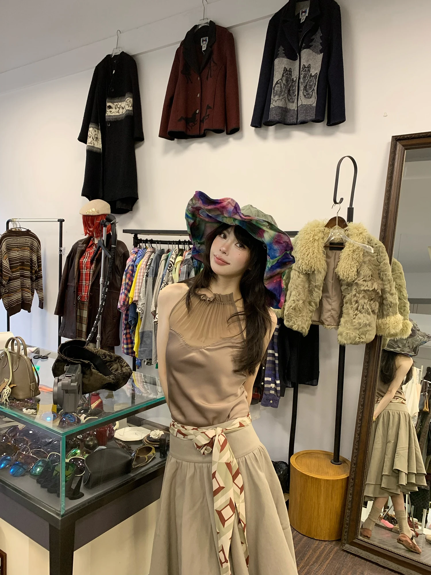 Romantic Vacation High-End Silk Chiffon Slim Fit Hanging Neck Top Dress Elegant Splice High Waist Polyester Fiber Summer Dress
Romantic Vacation High-End Silk Chiffon Slim Fit Hanging Neck Top Dress Elegant Splice High Waist Polyester Fiber Summer Dress