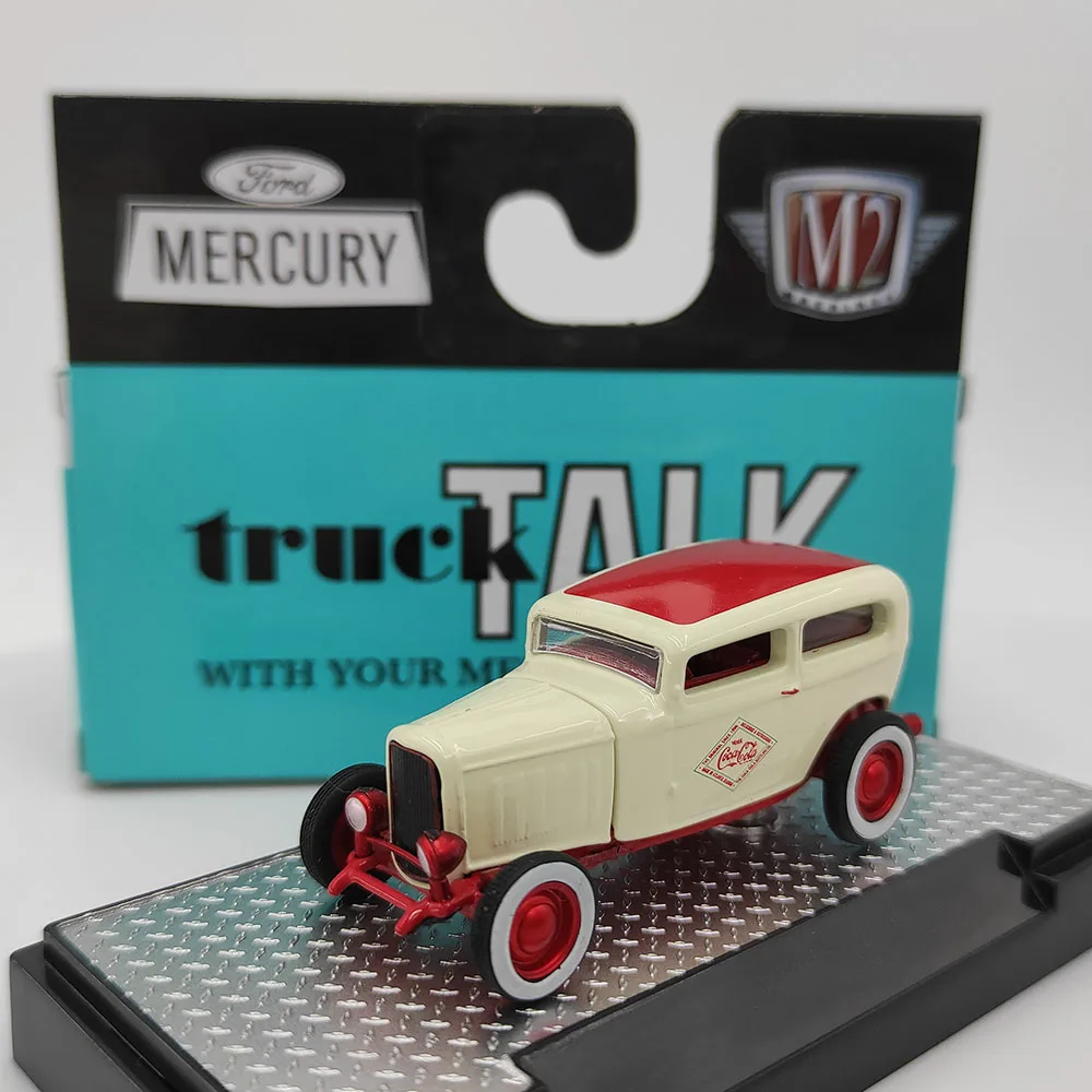 Diecast 1:64 M2 Scale Machine 1932 Ford Roadster Series Alloy Car Model Collectible Toy Gift Souvenir Display Ornament
Diecast 1:64 M2 Scale Machine 1932 Ford Roadster Series Alloy Car Model Collectible Toy Gift Souvenir Display Ornament