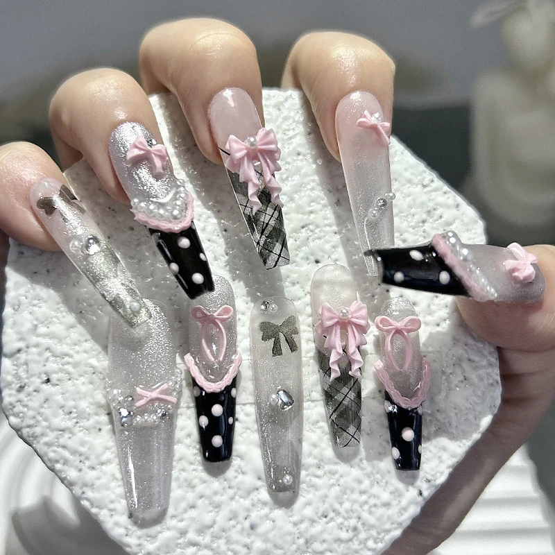 10 Pieces Lace Flutter French Bow Handmade Press On Nails Pearl Cat Eye Glitter Plaid Fake Nails Removable Reusable
10 Pieces Lace Flutter French Bow Handmade Press On Nails Pearl Cat Eye Glitter Plaid Fake Nails Removable Reusable