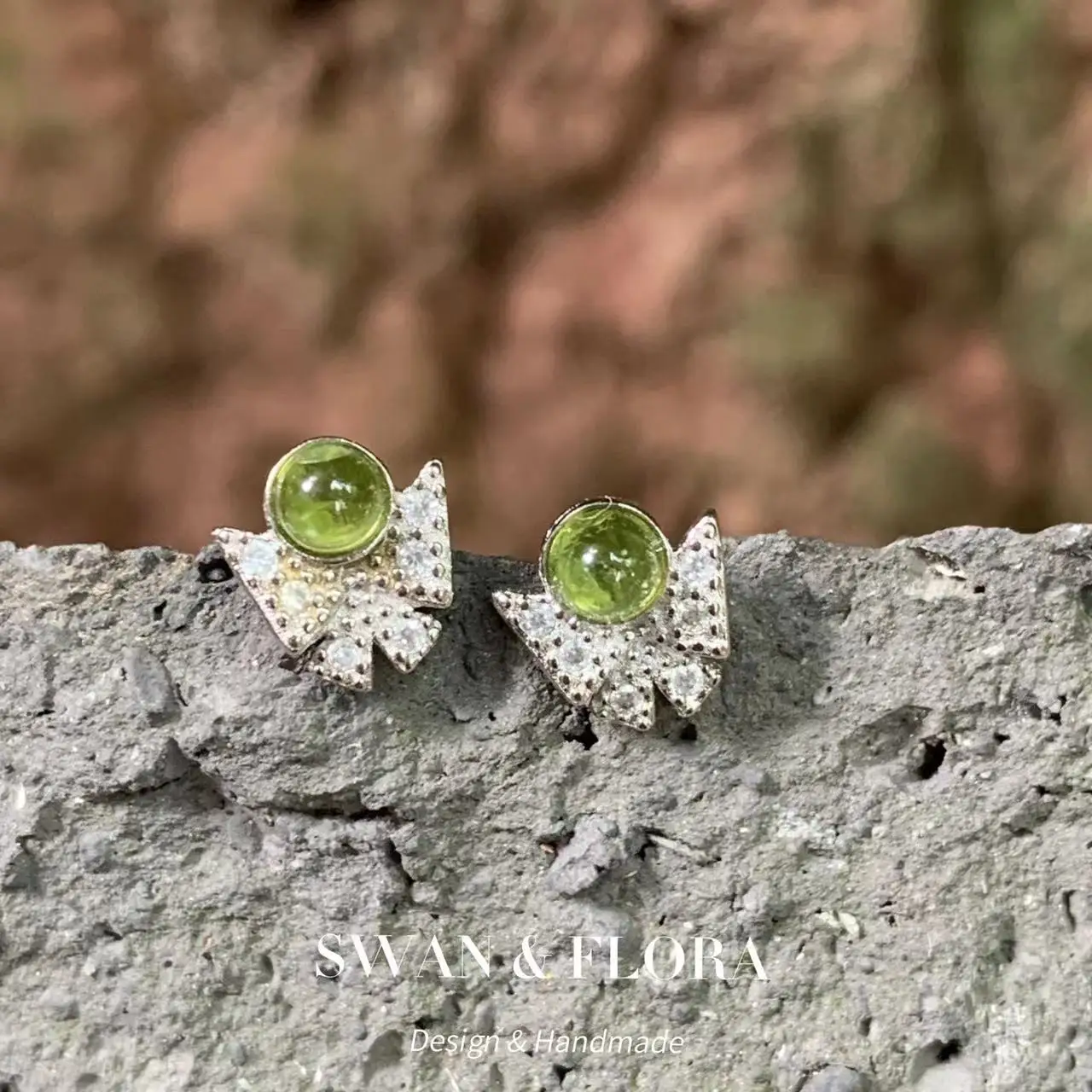 Natural Peridot 925 Sterling Silver Stud Earrings For Women Jewelry Gift Simple Peridot Jewelry Green
Natural Peridot 925 Sterling Silver Stud Earrings For Women Jewelry Gift Simple Peridot Jewelry Green