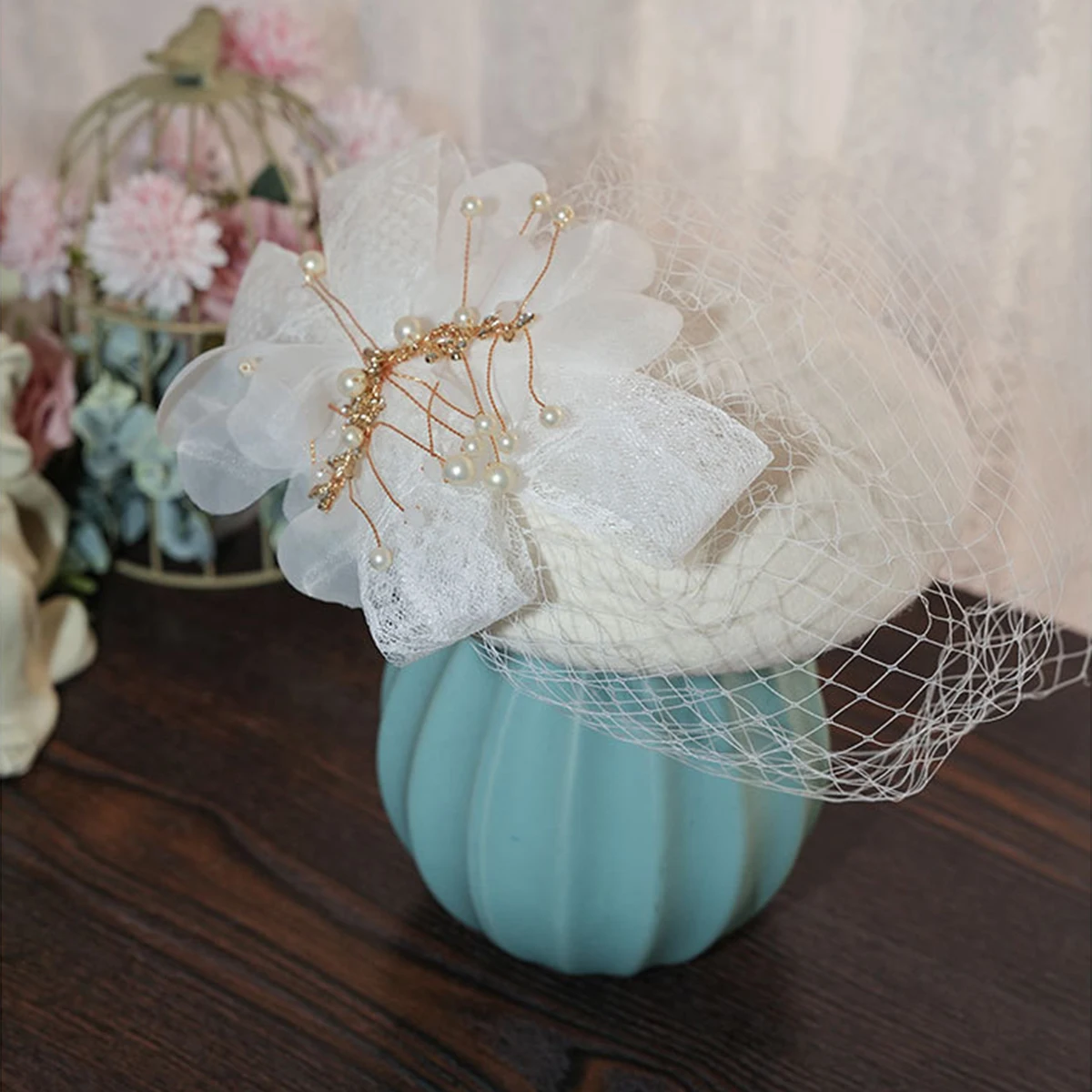 Wool Felt Bridal Fascinator Hat with Flower Beads for Women Ladies Lady Church Cocktail Tea Party Wedding Dress Hats
Wool Felt Bridal Fascinator Hat with Flower Beads for Women Ladies Lady Church Cocktail Tea Party Wedding Dress Hats