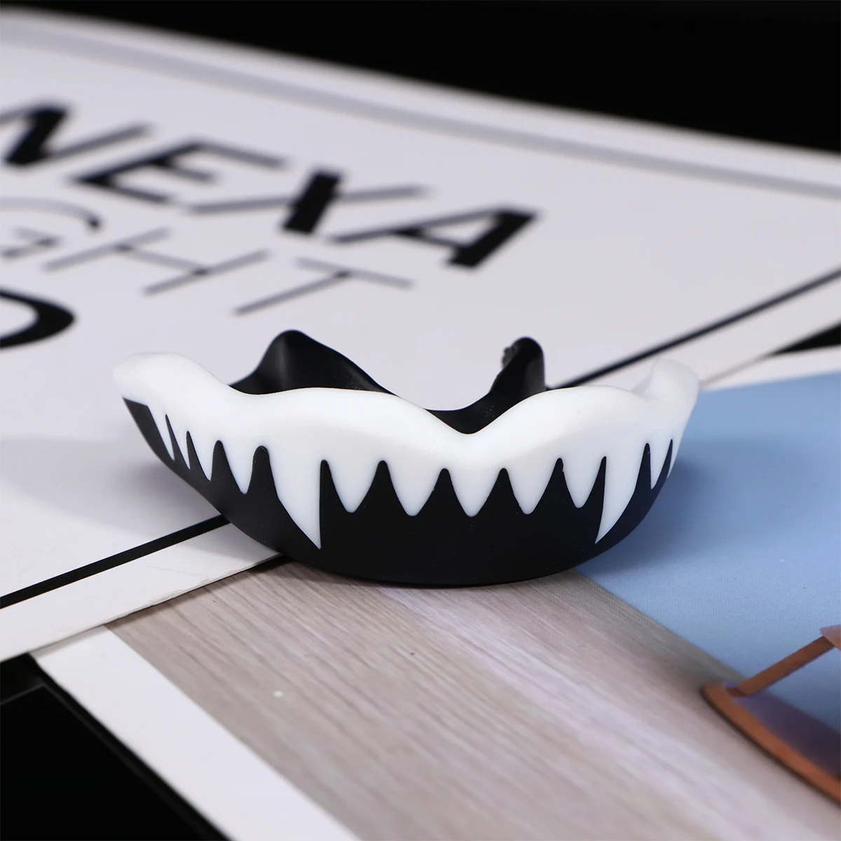 Boxing Protective Gear Mouth Protector Professional Guard Teeth Instead for Bruxism Football Accessories
Boxing Protective Gear Mouth Protector Professional Guard Teeth Instead for Bruxism Football Accessories