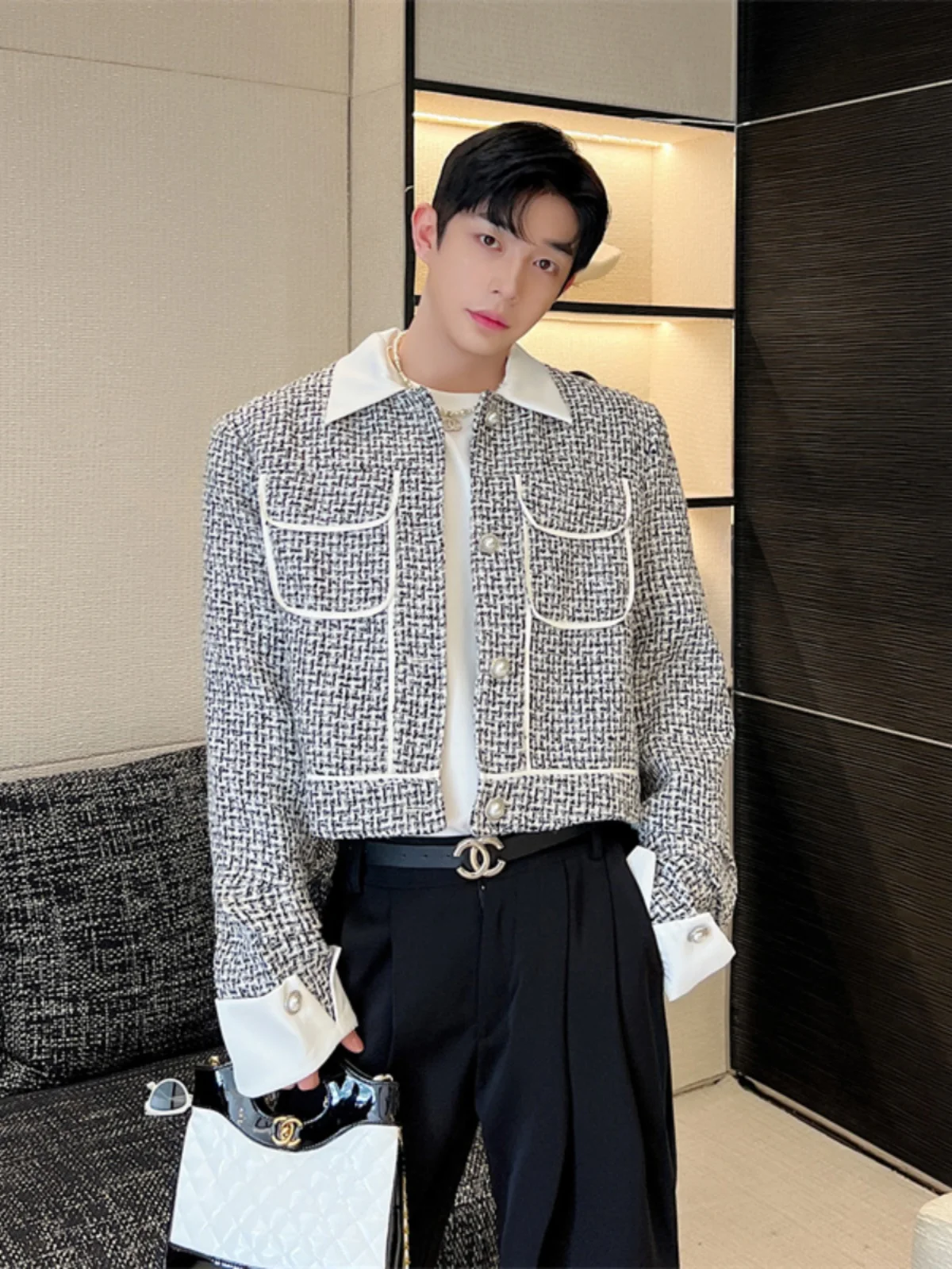 Модная вязаная короткая куртка унисекс в корейском стиле для осени, повседневная верхняя одежда в стиле кэжуал
Модная вязаная короткая куртка унисекс в корейском стиле для осени, повседневная верхняя одежда в стиле кэжуал