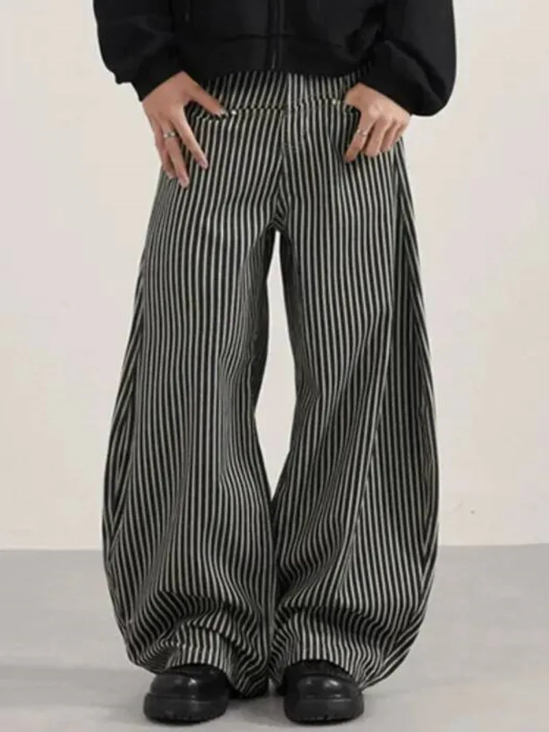 Autumn Men's Casual Pants Vertical Stripe Wide Leg Pocket Contrast Color Menswear Loose Vintage Curved Knife Bottom 9WQFFS
Autumn Men's Casual Pants Vertical Stripe Wide Leg Pocket Contrast Color Menswear Loose Vintage Curved Knife Bottom 9WQFFS