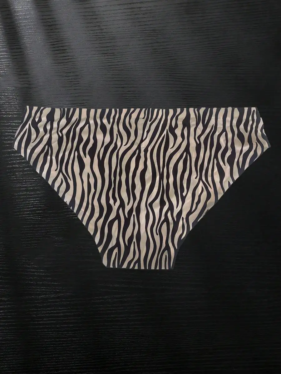 Mens Lightweight Breathable Zebra Print 3D Ergonomic Briefs Underwear
Mens Lightweight Breathable Zebra Print 3D Ergonomic Briefs Underwear