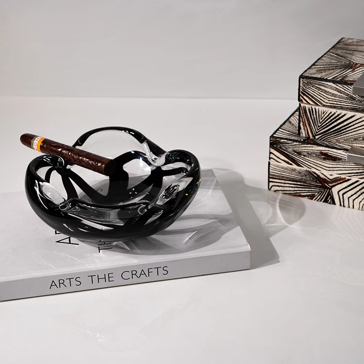 Unique Design Living Room Hotel Decoration Accessories Ornament Black Square Pressure Mouth Ashtray Home Decor
Unique Design Living Room Hotel Decoration Accessories Ornament Black Square Pressure Mouth Ashtray Home Decor