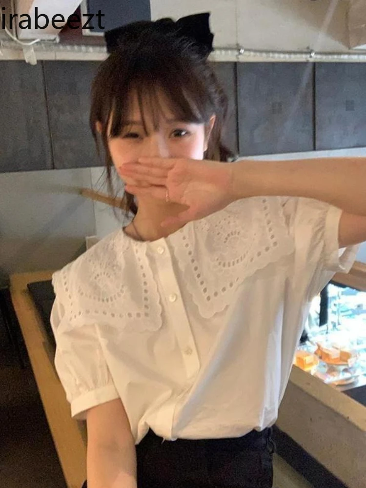 Sweet Japanese Lace Doll Collar Lace White Shirt Female 2025 Summer New Bubble Sleeve Design Top Blusas Femininas Elegantes
Sweet Japanese Lace Doll Collar Lace White Shirt Female 2025 Summer New Bubble Sleeve Design Top Blusas Femininas Elegantes