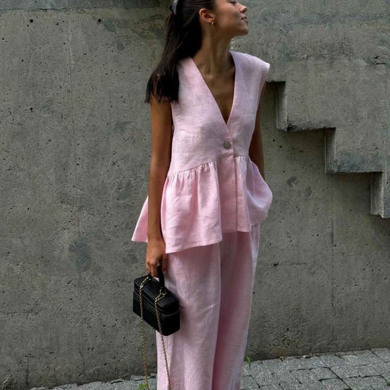 Women's 2025 Cotton V Neck Sleeveless Top Long Pants Set Solid Color European American Style Elegant Commuting Two Piece Outfit
Women's 2025 Cotton V Neck Sleeveless Top Long Pants Set Solid Color European American Style Elegant Commuting Two Piece Outfit