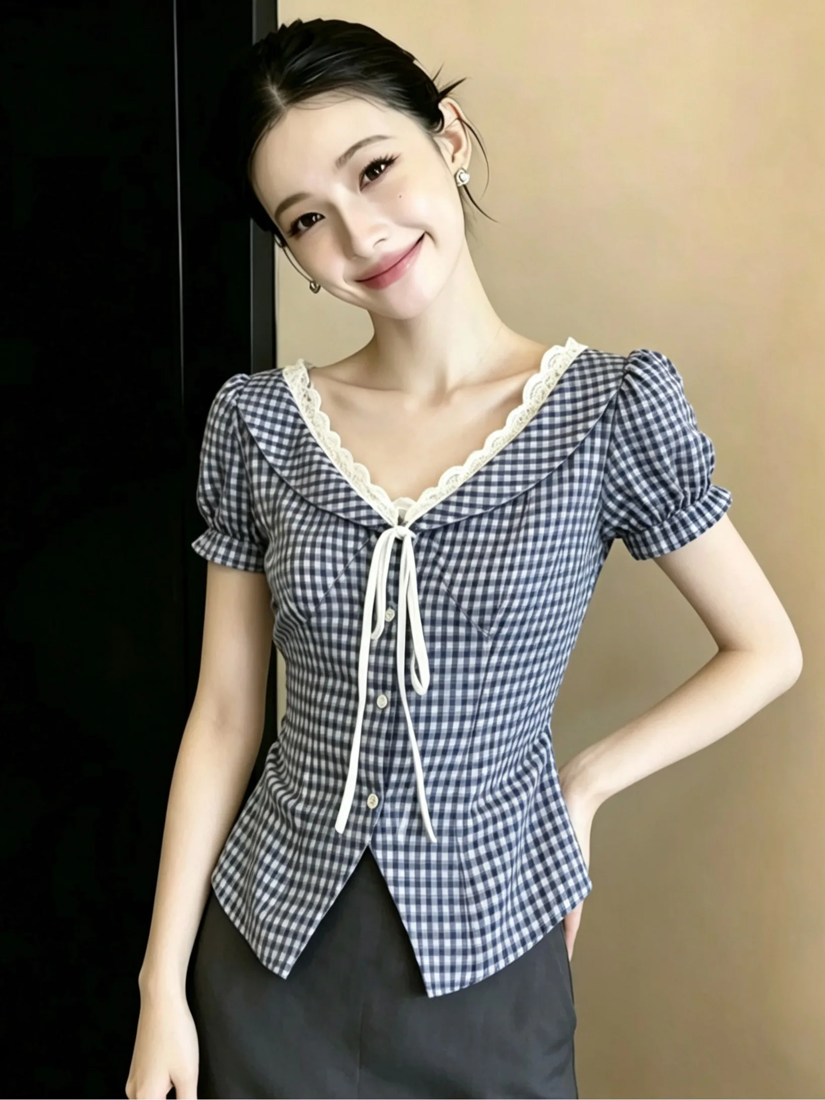 Sweet Plaid Splice Waist Cinching Short Sleeve Lace Top Women Summer 2026 Anti Aging Beautiful Design Slimming Korean Style S...
Sweet Plaid Splice Waist Cinching Short Sleeve Lace Top Women Summer 2026 Anti Aging Beautiful Design Slimming Korean Style S...
