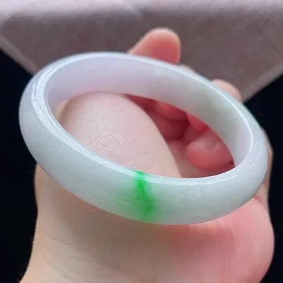 Natural Myanmar Jade 54mm-62mm bracelet exquisite princess bracelet to send girlfriend to send mother Hetian jade
Natural Myanmar Jade 54mm-62mm bracelet exquisite princess bracelet to send girlfriend to send mother Hetian jade