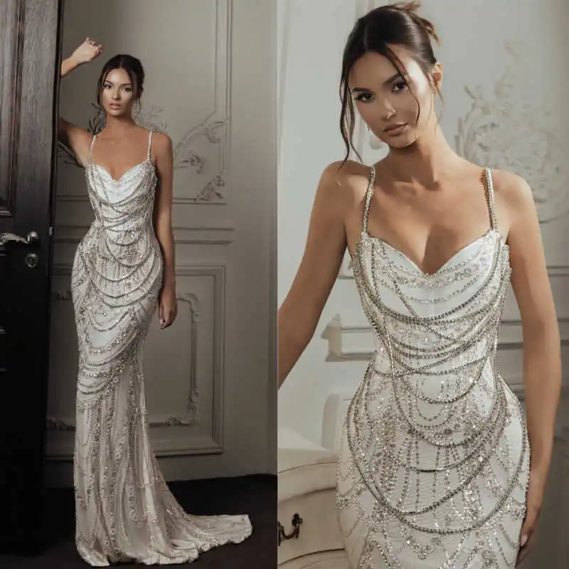 Elegant Sequin Mermaid Evening Dress Spaghetti Strap with Layered Chain Bead Formal Gown for Wedding & Gala Events Customized
Elegant Sequin Mermaid Evening Dress Spaghetti Strap with Layered Chain Bead Formal Gown for Wedding & Gala Events Customized