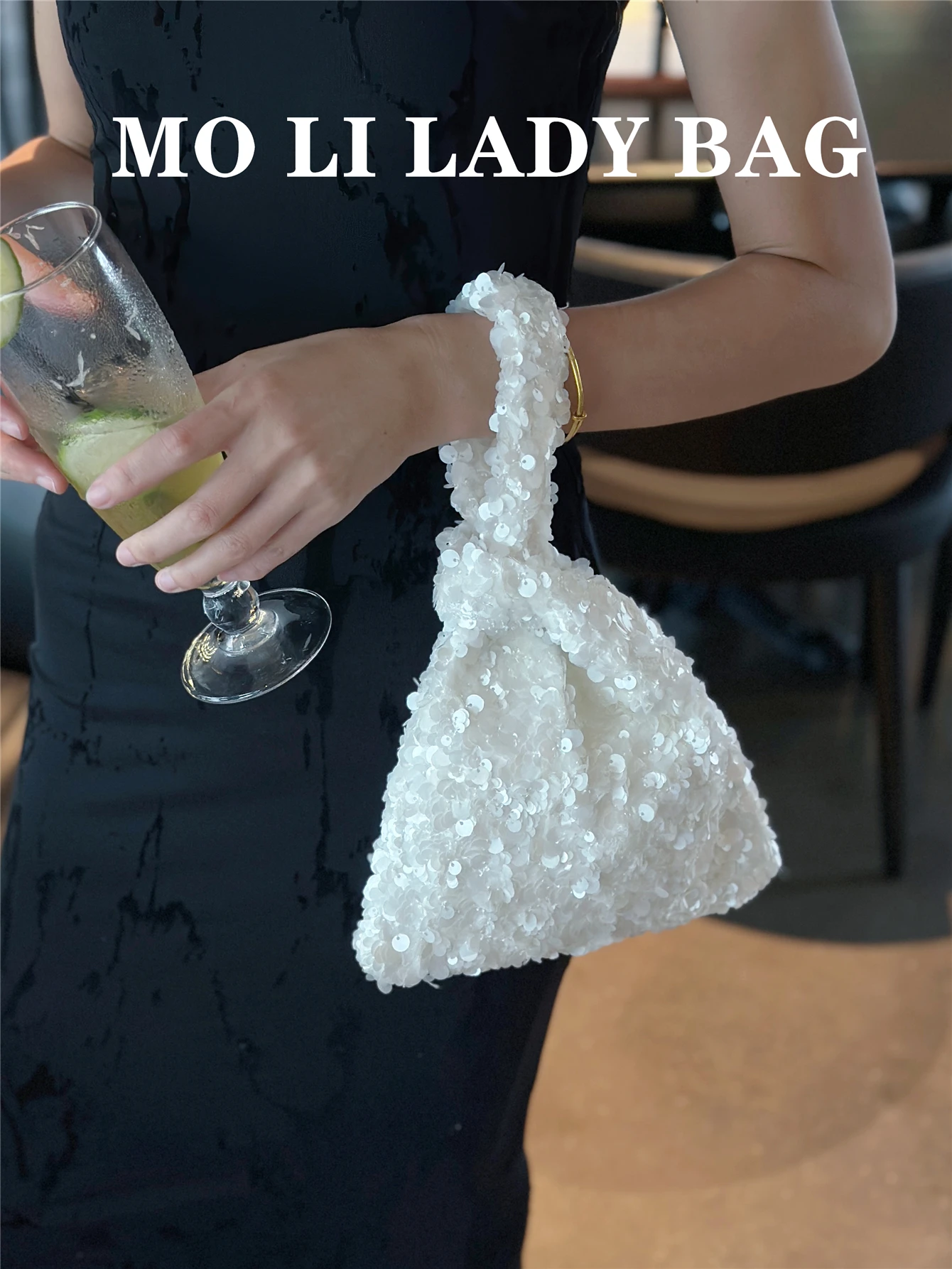 Shiny Sequin Handbag Wristlet Bag Fashionable Shoulder Bag Simple Refreshing Crossbody Bag Trendy European Style Acrylic Plastic
Shiny Sequin Handbag Wristlet Bag Fashionable Shoulder Bag Simple Refreshing Crossbody Bag Trendy European Style Acrylic Plastic