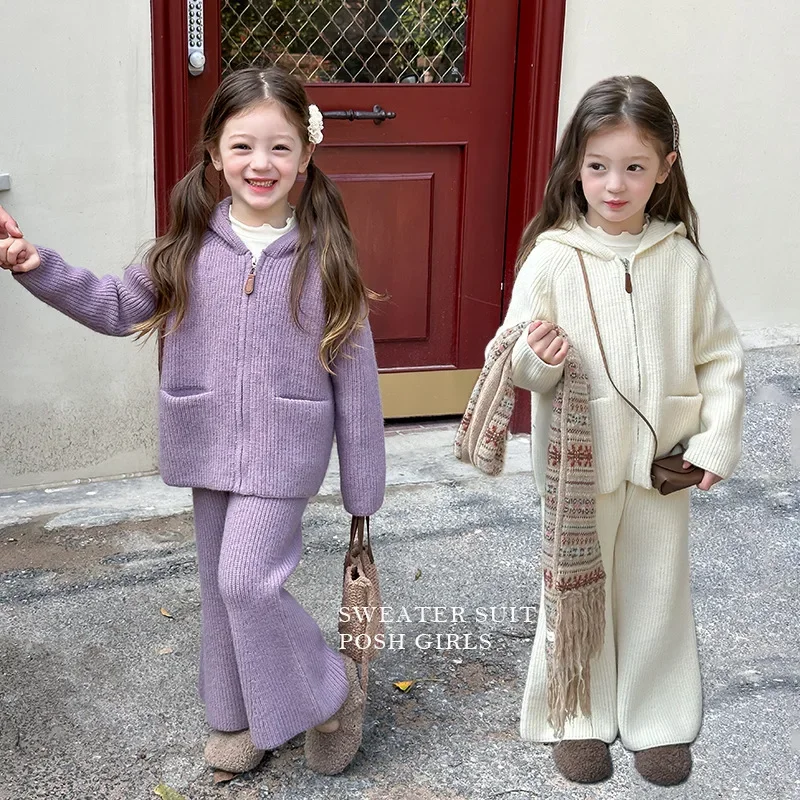 2025 Girls' Sweater Set Winter Children's Leisure Sweet Temperament Hooded Knitted Sweater Bellbottom Pants Two Piece Set
2025 Girls' Sweater Set Winter Children's Leisure Sweet Temperament Hooded Knitted Sweater Bellbottom Pants Two Piece Set