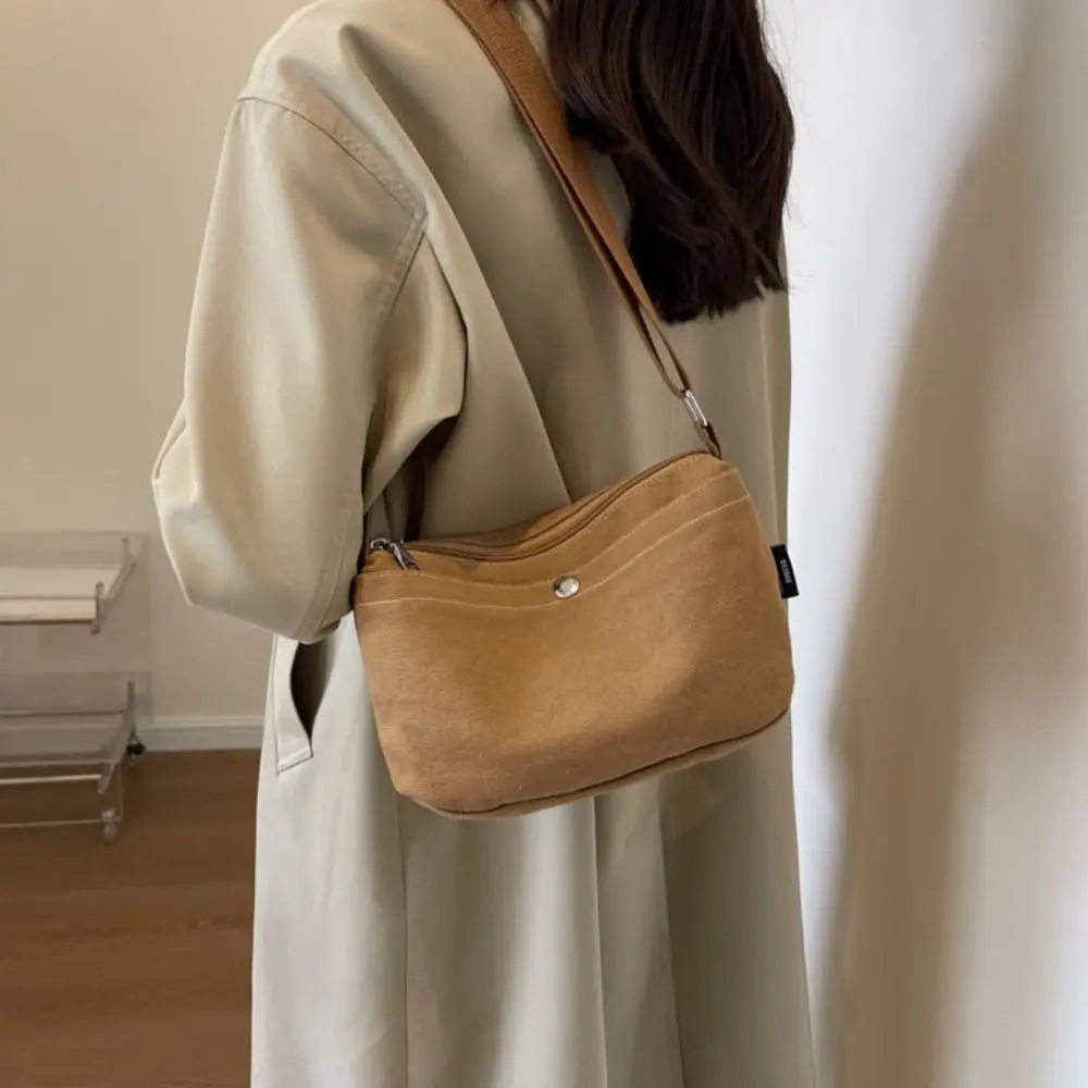 Solid Color Ladies Fashion Shoulder Bag Large Capacity Korean Style Canvas Crossbody Bag Phone Pocket Shopping Bag
Solid Color Ladies Fashion Shoulder Bag Large Capacity Korean Style Canvas Crossbody Bag Phone Pocket Shopping Bag