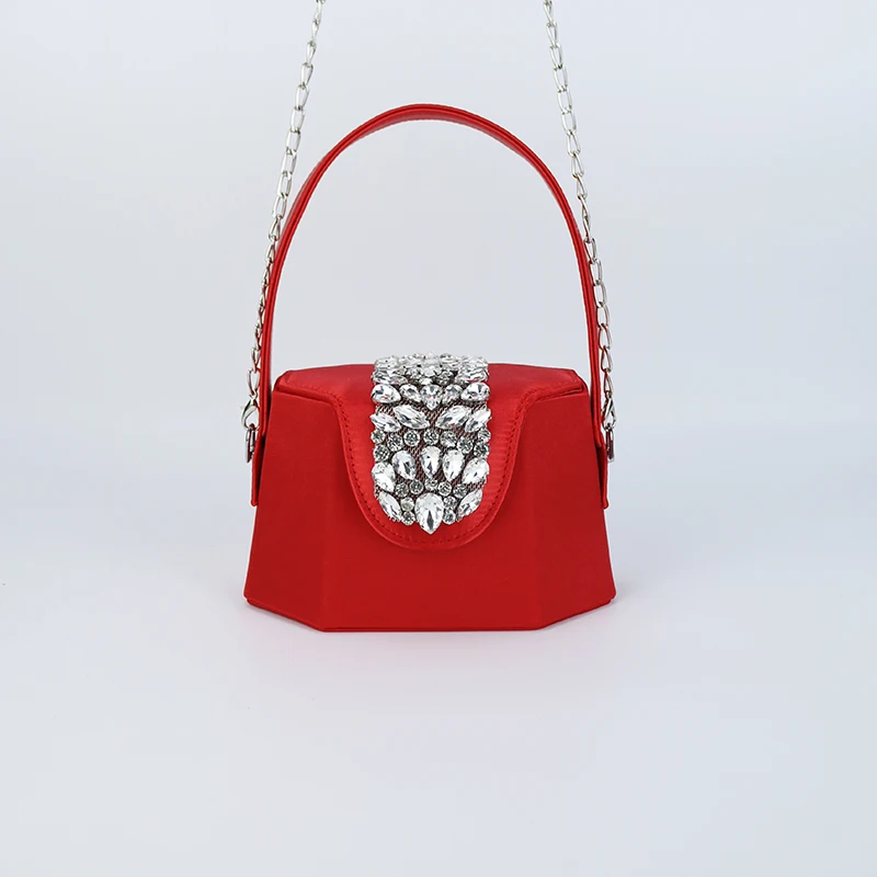 Elegant Evening Party Bag with Rhinestone Decoration,Magnetic Clasp,Fashionable Single Shoulder Bag,3D Design for Banquet,Prom
Elegant Evening Party Bag with Rhinestone Decoration,Magnetic Clasp,Fashionable Single Shoulder Bag,3D Design for Banquet,Prom