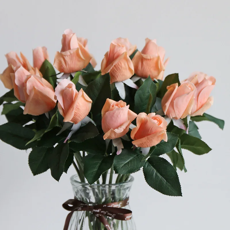 Simulated moisturizing rose single feel rose home decoration fake flower simulated flower rose
Simulated moisturizing rose single feel rose home decoration fake flower simulated flower rose