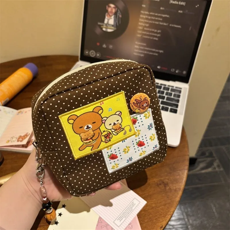 Rilakkuma Clutch Bag Wallet Cartoon Kawaii Figure Cosmetics Lipstick Sanitary Napkins Coin CCD Camera Storage Portable Bag Gift
Rilakkuma Clutch Bag Wallet Cartoon Kawaii Figure Cosmetics Lipstick Sanitary Napkins Coin CCD Camera Storage Portable Bag Gift