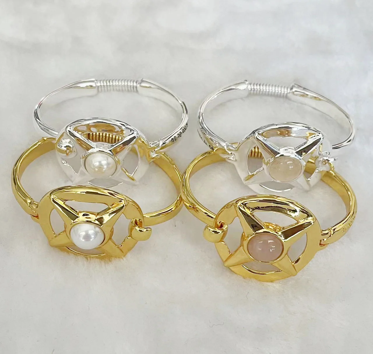 2024 UNOde50 New Popular High Quality Luxury Gemstone Women's Bracelet Romantic Jewelry Gift Bag in Europe and America
2024 UNOde50 New Popular High Quality Luxury Gemstone Women's Bracelet Romantic Jewelry Gift Bag in Europe and America