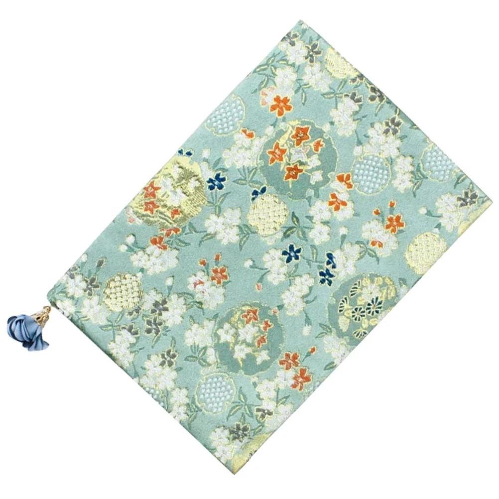 A5 Adjustable Book Cover Decorative Book Sleeve Crane Design Book Protector Hand-made Cloth Book Cover Hand Account Book
A5 Adjustable Book Cover Decorative Book Sleeve Crane Design Book Protector Hand-made Cloth Book Cover Hand Account Book