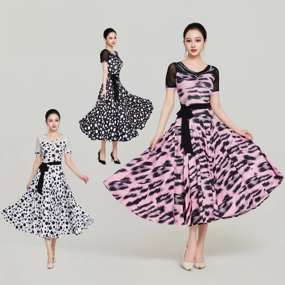 Modern Dance Dress New High-end Waltz Leopard Print Short-sleeved Tango Dance Competition Ballroom Performance Costume
Modern Dance Dress New High-end Waltz Leopard Print Short-sleeved Tango Dance Competition Ballroom Performance Costume