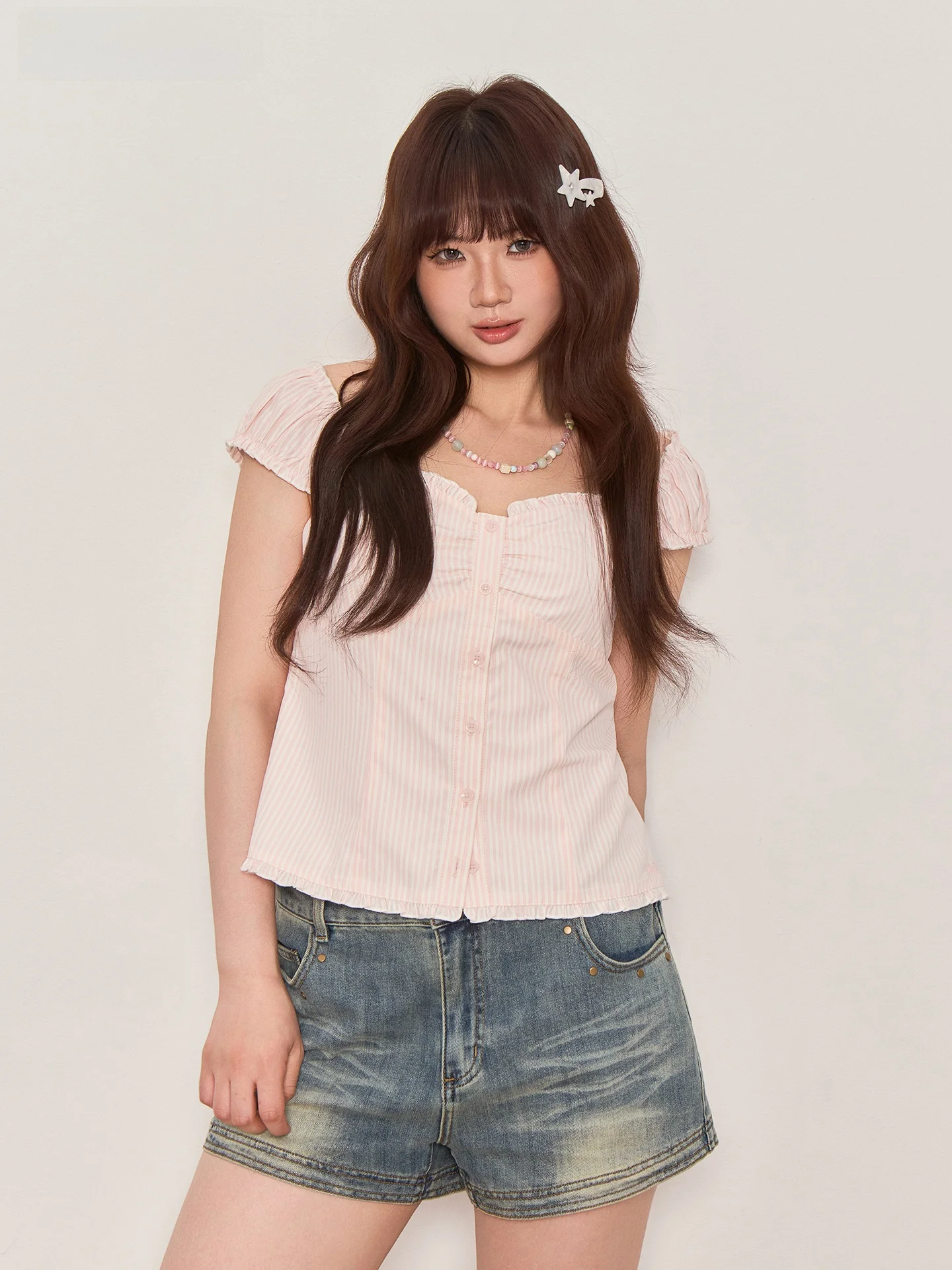 Рубашка Sweet Style Slim Fit CHIC FRUIT большого размера с квадратным воротником, в полоску, с объемными короткими рукавами, дышащая, из полиэстера и хлопка
Рубашка Sweet Style Slim Fit CHIC FRUIT большого размера с квадратным воротником, в полоску, с объемными короткими рукавами, дышащая, из полиэстера и хлопка