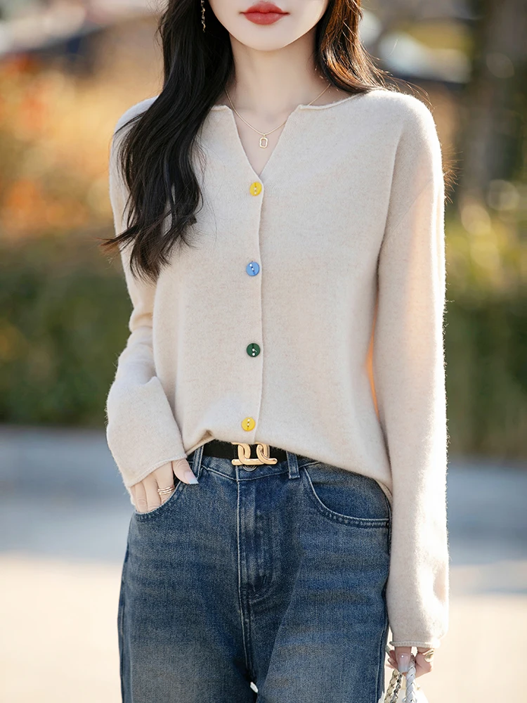 Fashion 100% Merino Wool Women Sweater Autumn Winter Female Knitted Cardigan Long Sleeve Ladies Clothing Tops Cashmere Outerwear
Fashion 100% Merino Wool Women Sweater Autumn Winter Female Knitted Cardigan Long Sleeve Ladies Clothing Tops Cashmere Outerwear