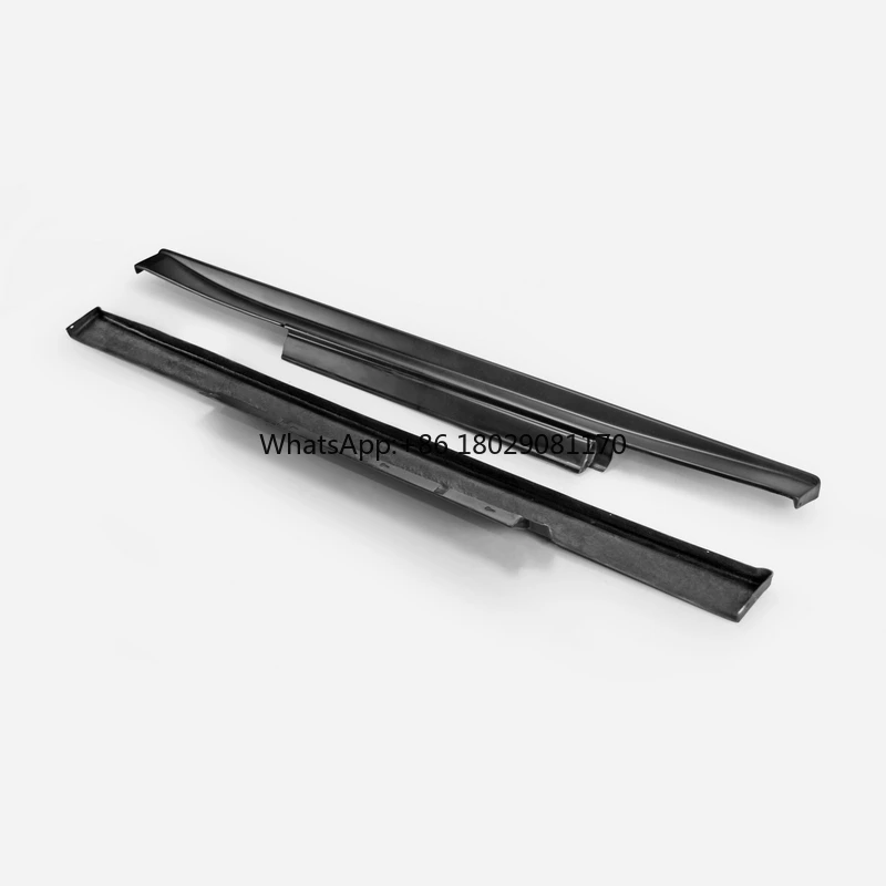 carbon fiber side door lip for R35 GTR ZL Style car accessories Side Skirt lip
carbon fiber side door lip for R35 GTR ZL Style car accessories Side Skirt lip