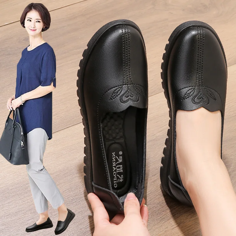 2024 Autumn new fashion casual slip on women flat shoes Women's PU Leather Work shoes mother's single Shoes grandma shoes
2024 Autumn new fashion casual slip on women flat shoes Women's PU Leather Work shoes mother's single Shoes grandma shoes