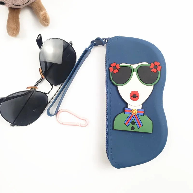 Multifunctional Silicone Glasses Bag Waterproof Dustproof Silicone Eyeglasses Case Storage Bag Small Items Bag Travel Gift
Multifunctional Silicone Glasses Bag Waterproof Dustproof Silicone Eyeglasses Case Storage Bag Small Items Bag Travel Gift