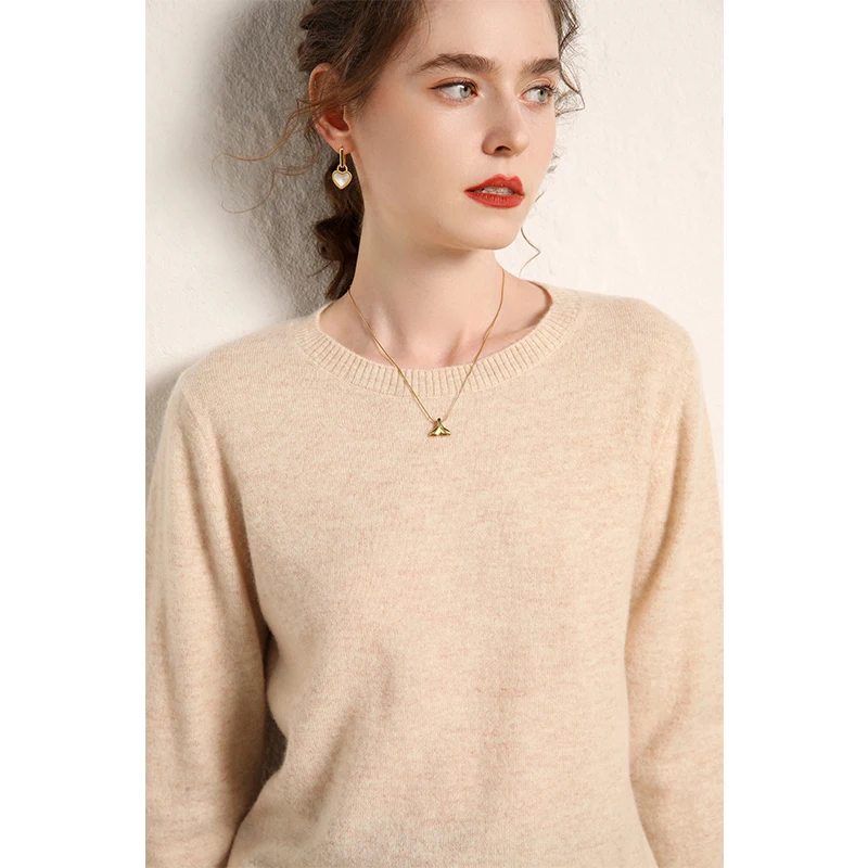 Autumn and winter new women's sweater 100% cashmere women's O-neck knitted pullover Korean version soft solid color women's top
Autumn and winter new women's sweater 100% cashmere women's O-neck knitted pullover Korean version soft solid color women's top
