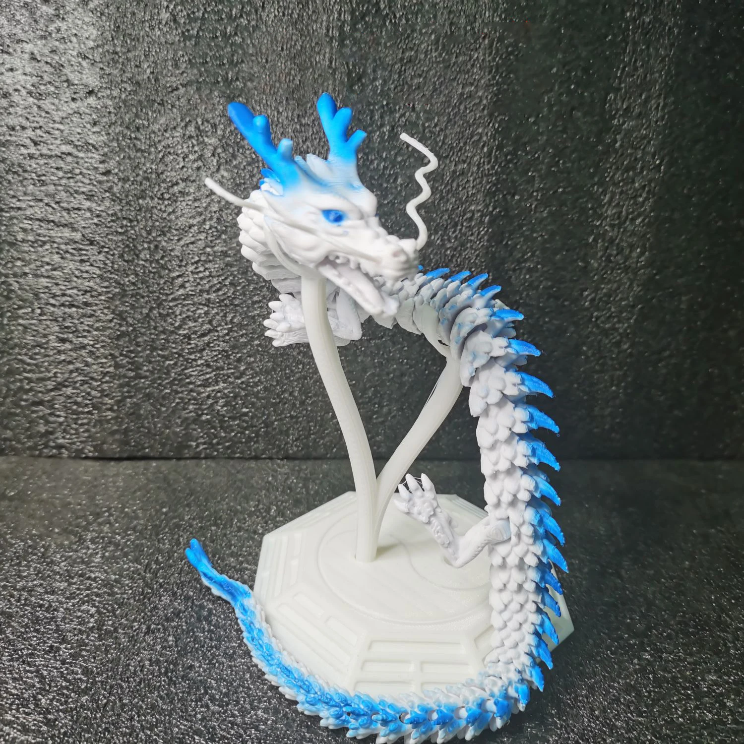 3D Printing Five-Prong Dragon Can Open Mouth Fish Tank Decoration, Car Gift, Home Porch Arts and Crafts
3D Printing Five-Prong Dragon Can Open Mouth Fish Tank Decoration, Car Gift, Home Porch Arts and Crafts