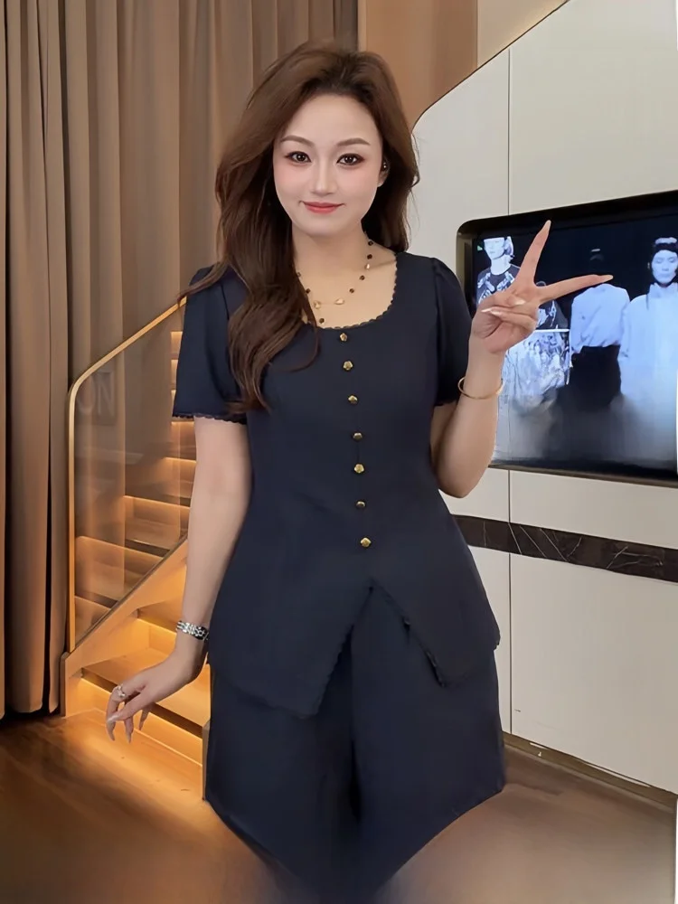 Summer Fashion plus Size Women's Lace Short Sleeve High Waist Shorts Set Sweet Countryside Style Loose Fit Button Detail
Summer Fashion plus Size Women's Lace Short Sleeve High Waist Shorts Set Sweet Countryside Style Loose Fit Button Detail