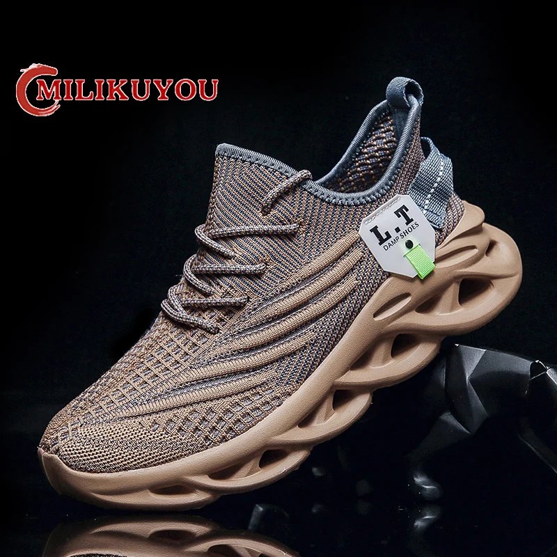 2023 Fashion Men's Shoes Light Sneakers Men's Fashion Casual Walking Shoes Breathable Non slip Wear resistant Men's Casual Shoes
2023 Fashion Men's Shoes Light Sneakers Men's Fashion Casual Walking Shoes Breathable Non slip Wear resistant Men's Casual Shoes