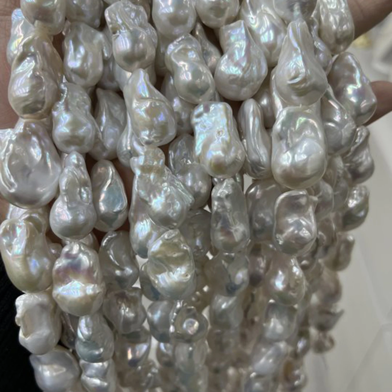 Natural Pearl Big Irregular 14x24-16x26m Freshwater Necklace Semi-Finished Baroque DIY Materials Accessories Wholesale Jewelry
Natural Pearl Big Irregular 14x24-16x26m Freshwater Necklace Semi-Finished Baroque DIY Materials Accessories Wholesale Jewelry